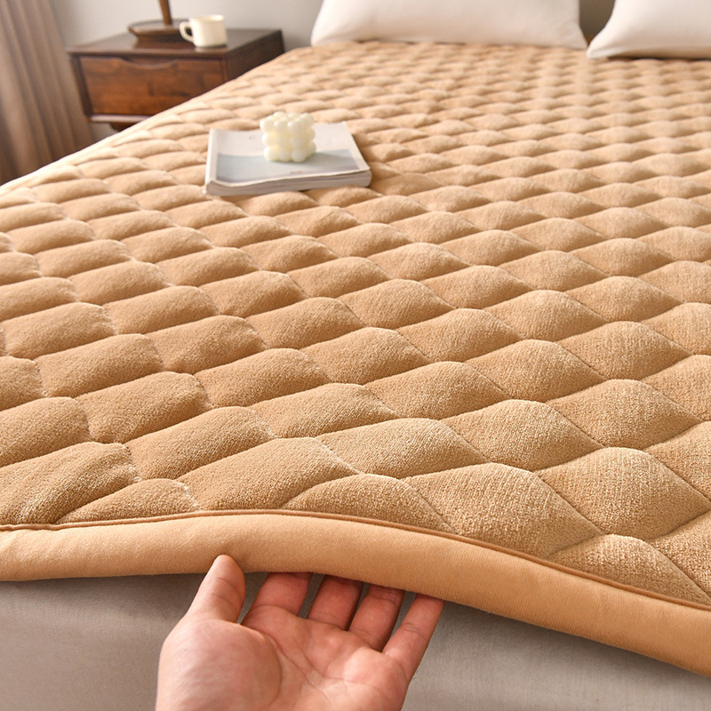 Thickened Flannel Mattress Hou - огляд і ціна Mattress Pad Topper