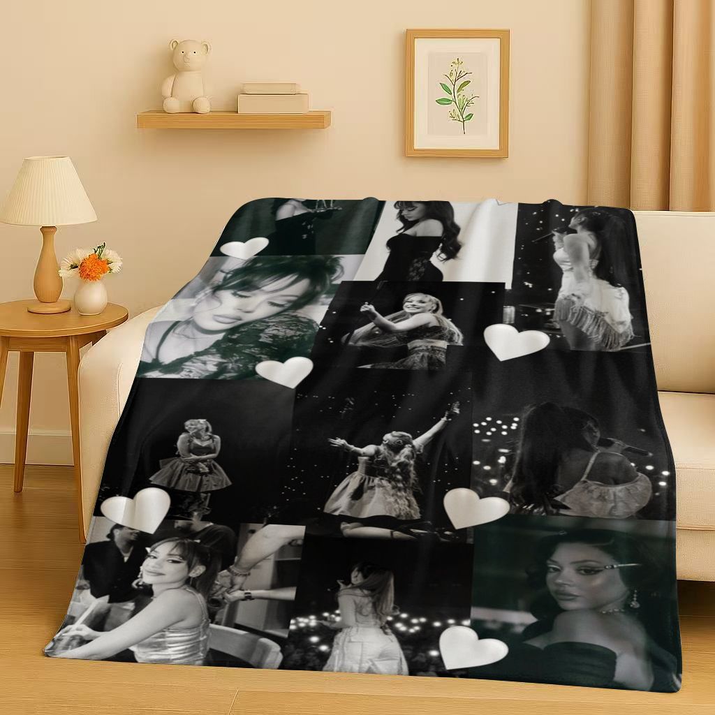 Fashion Pop Singer Ayliva Lieb - огляд і ціна Home Textiles Classic Fashion