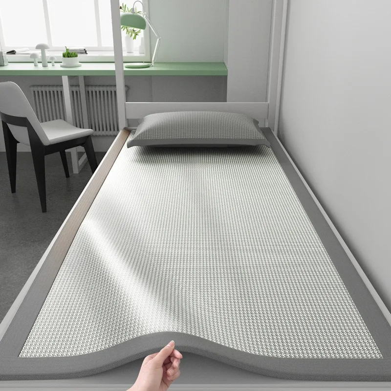 1 Piece Ice Silk Sleeping Mat  - огляд і ціна Mattress Pad Topper